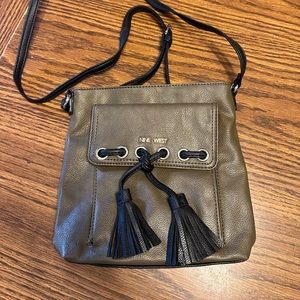Nine West Olive Green and Black Crossbody, NWOT (never worn!)